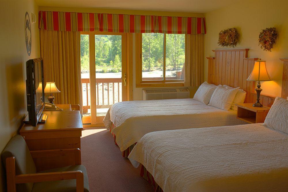 וינתרופ Hotel Rio Vista מראה חיצוני תמונה